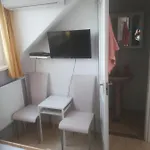 Fekete Macska Vendeghaz Tata